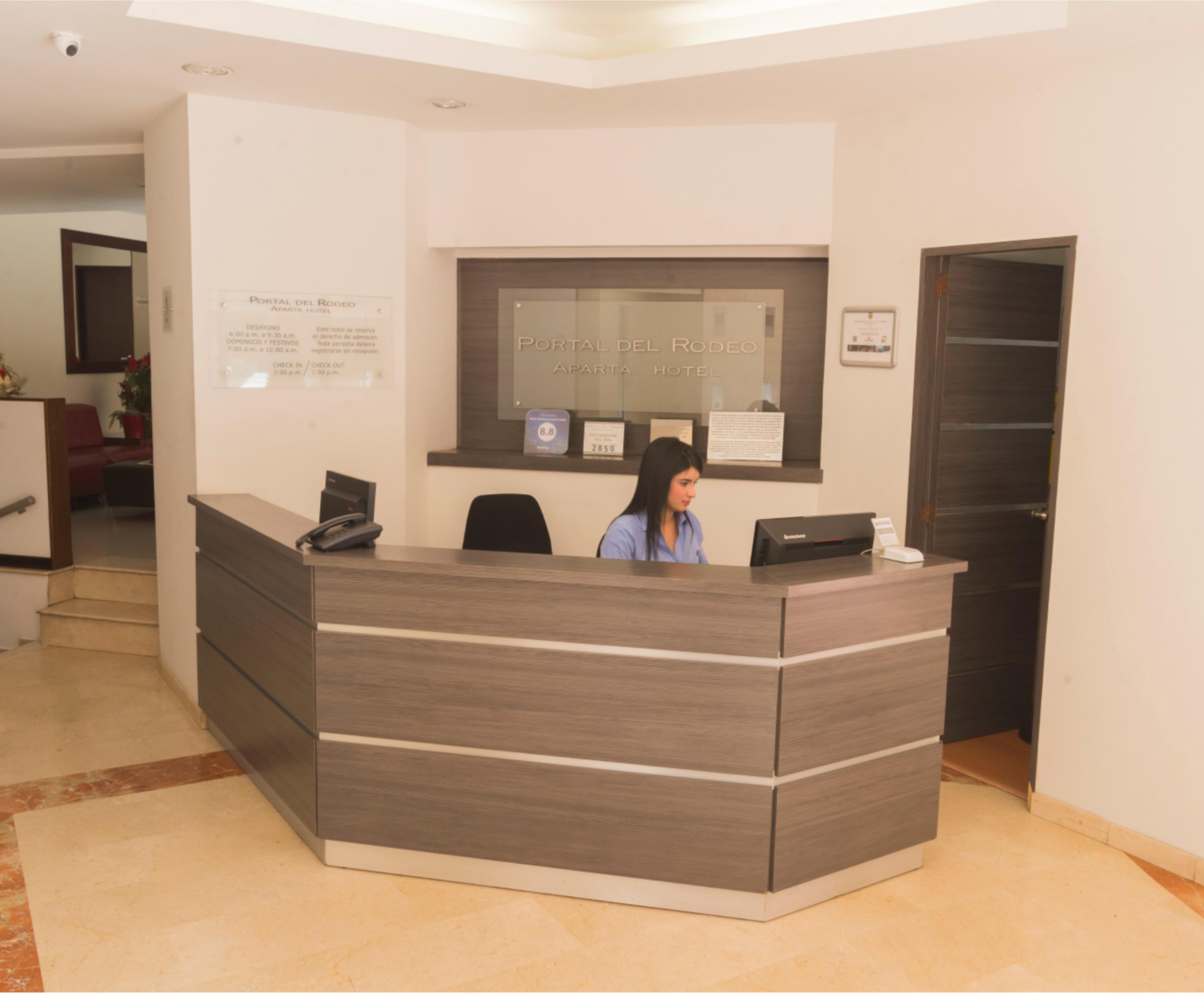 Portal Del Rodeo Apartahotel Medellín Exterior foto