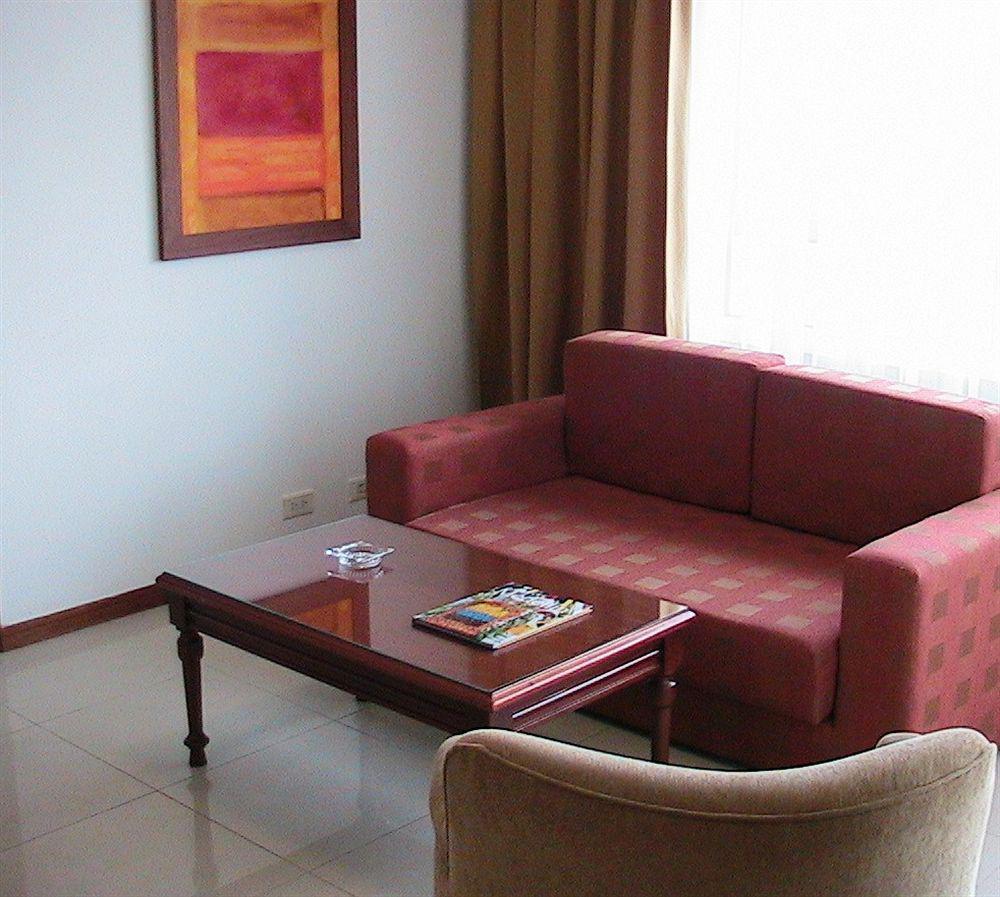 Portal Del Rodeo Apartahotel Medellín Exterior foto