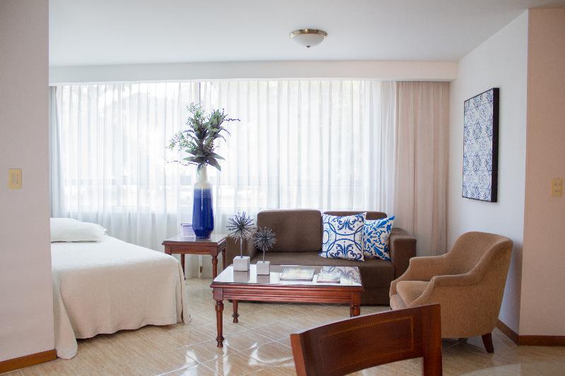 Portal Del Rodeo Apartahotel Medellín Exterior foto